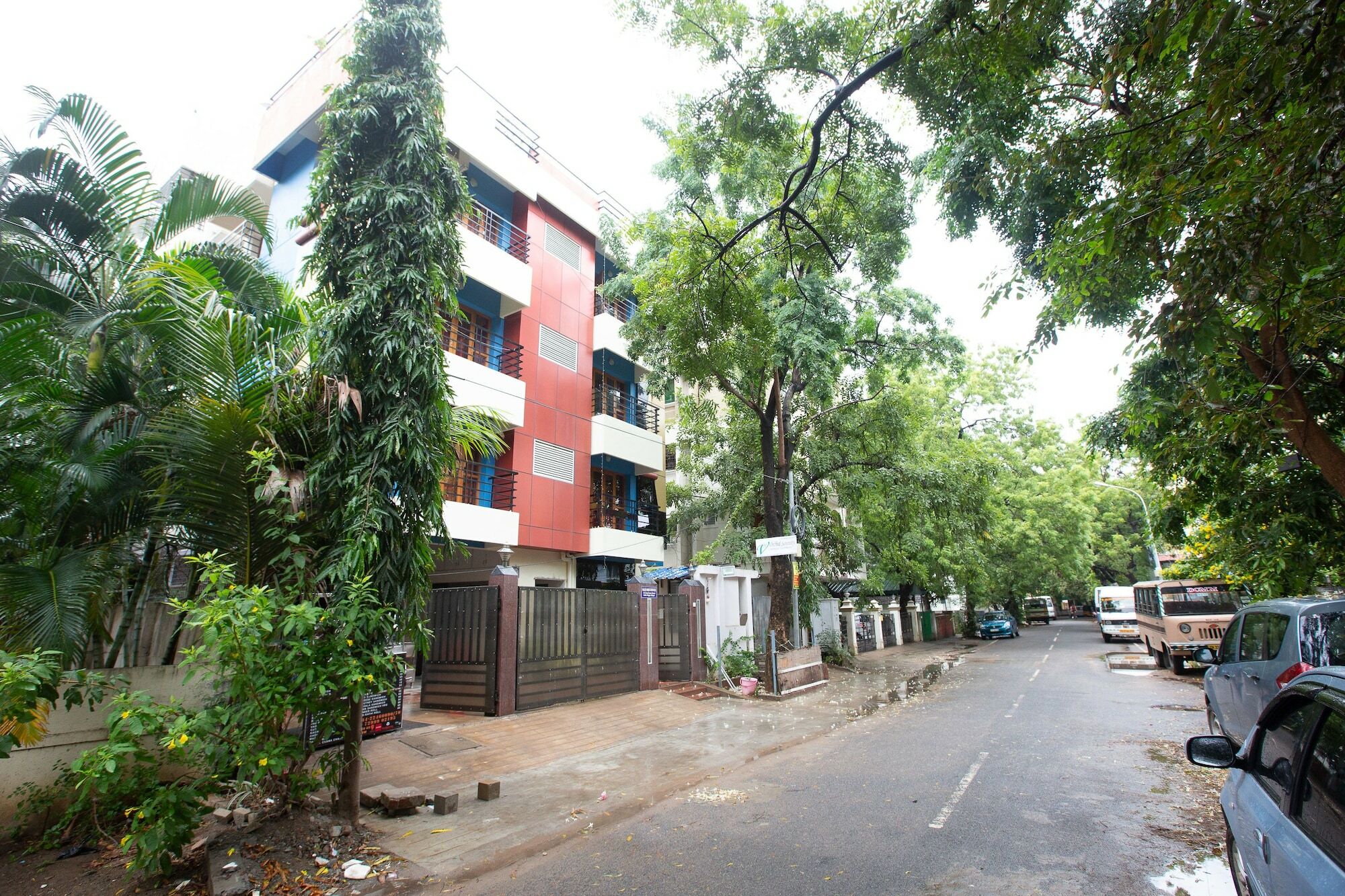 Hotel Oyo 23676 Flagship Orchid Serenity Chennai